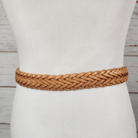 Tan Leather Belt with Brass Buckle - Picture 2 of 8